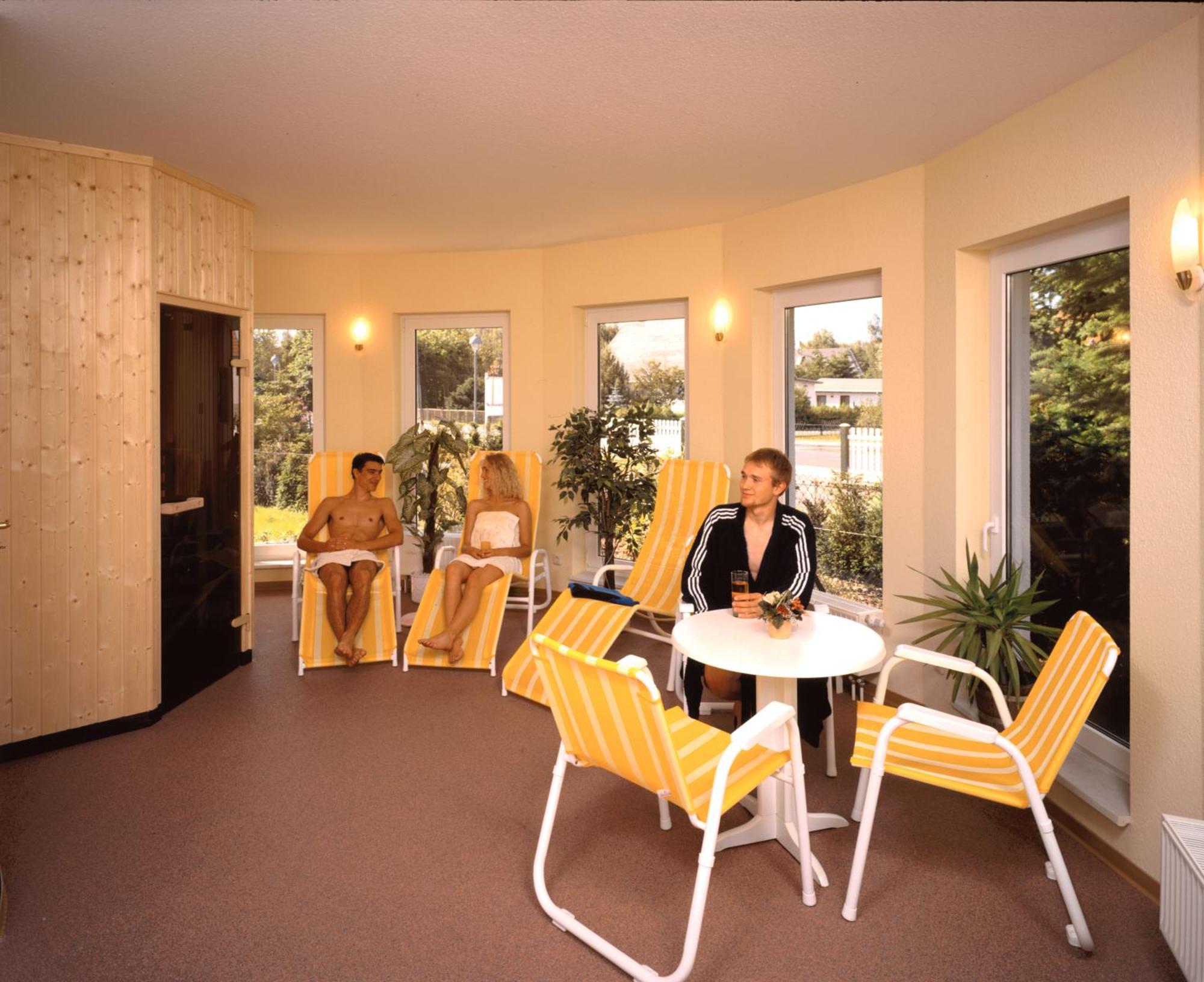 Ferienhotel Bernstein Трасенхайде Екстериор снимка